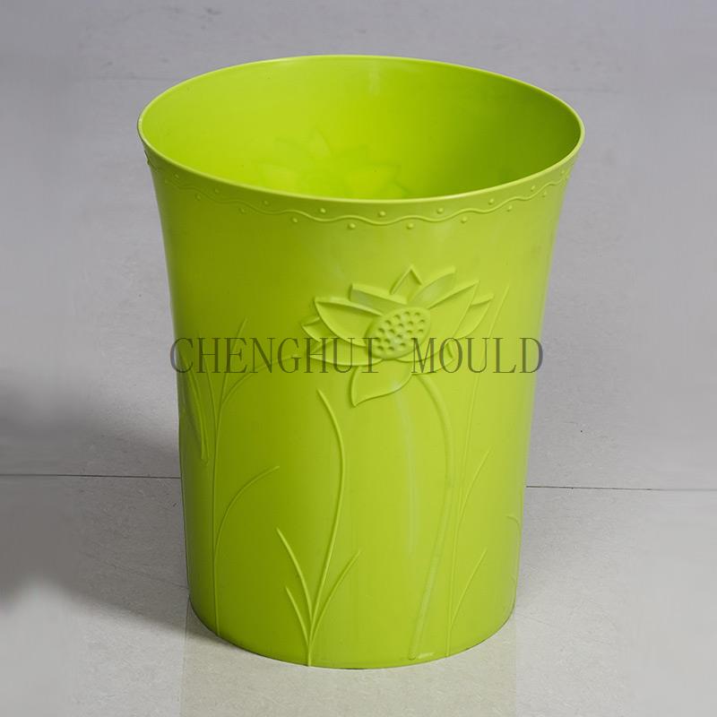 Wastebasket mold 10
